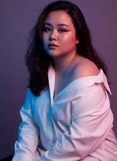 SARI - GFE/CONTENTS - escort in Manila Photo 11 of 13