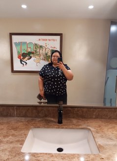 SARI - GFE/CONTENTS - escort in Manila Photo 13 of 13