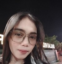 Sari Saquenna - Masajista in Surabaya