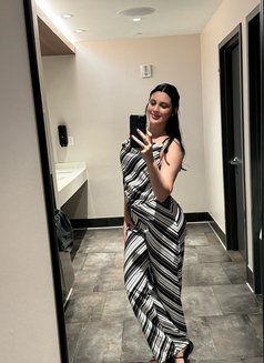 Sarika - escort in Gurgaon Photo 12 of 17