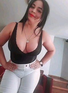 Sarika Escort Service and Ca - puta in Noida Photo 2 of 3