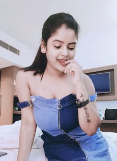 Sarika Escort Service and Ca - puta in Noida Photo 3 of 3