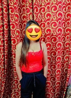 Aarohi, Independent College Girl - escort in New Delhi Photo 2 of 6