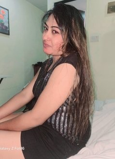 ꧁🦋🦋SARIKA CAM & REAL SESSION 🦋🦋꧂ - puta in Mumbai Photo 4 of 6