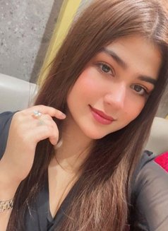 JANVI GENUINE ONLY FOR GENTLEMAN'S GFE - puta in Mumbai Photo 1 of 5