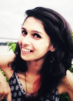 Sarina - escort in Kolkata Photo 6 of 9