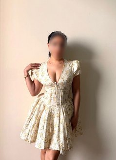 Sarina - escort in Dubai Photo 7 of 14