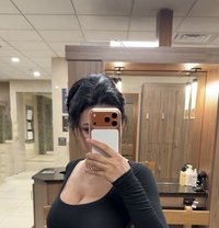 Sarina - Transsexual escort in Amsterdam