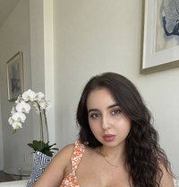 Sarina - escort in Muscat