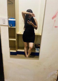 Sarita - escort in New Delhi Photo 4 of 4