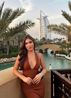 Sarra Luxury girl - escort in Dubai Photo 5 of 8
