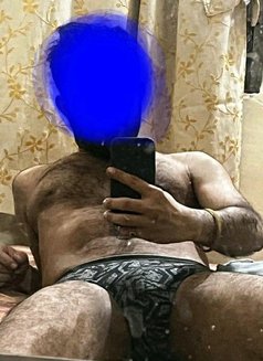 Sartaj Singh - Male escort in Navi Mumbai Photo 2 of 4