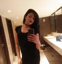 Saru - Transsexual escort in New Delhi