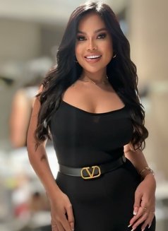 sasa curvy&sexy VIP Indonesian gfe - escort in Dubai Photo 9 of 12