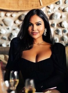 sasa curvy&sexy VIP Indonesian gfe - escort in Dubai Photo 10 of 12