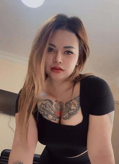 Sasa massage and full service available - escort in İstanbul Photo 15 of 15