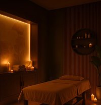 Sasa massage - escort in Dubai