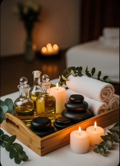 Sasa massage - escort in Dubai Photo 5 of 9