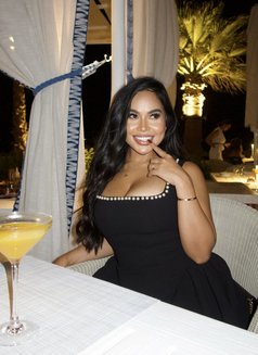 sasa sexy&classy VIP gfe - adult performer in Dubai Photo 20 of 20