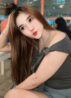 Sasa Steviani - escort in Surabaya Photo 5 of 6