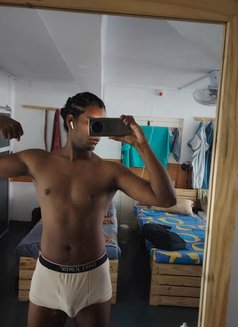 Sasairu - Acompañantes masculino in Colombo Photo 1 of 1