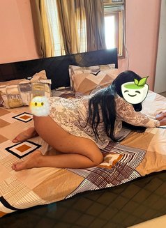 Sasha African sex, Bjs queen - puta in Nairobi Photo 5 of 7