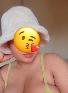 Sasha available - puta in Bangalore Photo 2 of 8