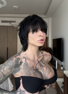 Sasha Beart Porn - puta in Dubai Photo 8 of 19