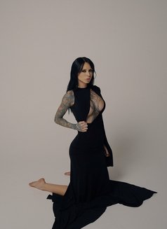 Sasha Beart Porn - escort in Dubai Photo 4 of 29