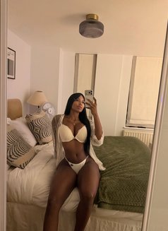 Sasha Belle - escort in Dubai Photo 24 of 26