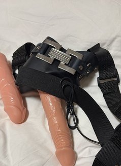 Sasha - escort in Guangzhou Photo 4 of 5