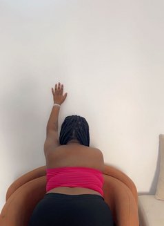 Sasha Curve - dominatrix in Cairo Photo 3 of 3