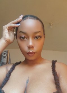 Sasha - escort in Mombasa Photo 2 of 2