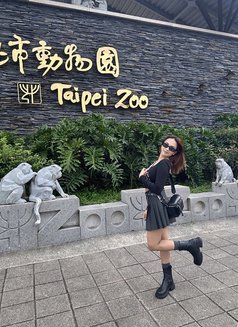 Sasha - Intérprete de adultos in Dubai Photo 3 of 4