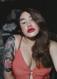 Sasha Fox - Transsexual escort in Manila Photo 6 of 7