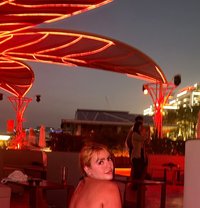 Sasha JUST ARRIVED - puta in Riyadh