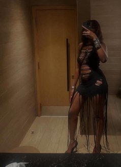 Sasha Nasty Anal, Webcum Queen - puta in Nairobi Photo 3 of 3