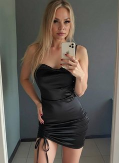 Sasha - escort in Dubai Photo 5 of 5