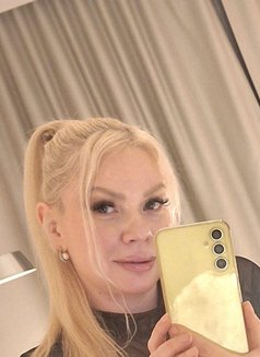 Sasha - escort in Dubai Photo 7 of 7