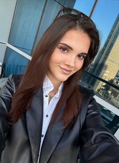 Sasha - escort in Hong Kong Photo 9 of 9