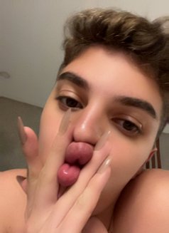 Sasha - Male escort in Al Manama Photo 5 of 9