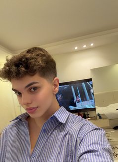 Sasha - Male escort in Riyadh Photo 12 of 12