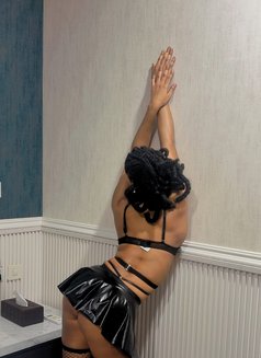 Sasha - masseuse in Jeddah Photo 15 of 16