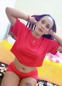 Sasha - escort in Chennai Photo 3 of 7