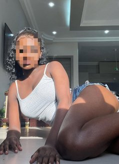 Sasha - escort in Ahmedabad Photo 2 of 3