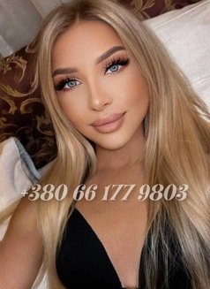 🦋SASHA Super Blond🦋 - escort in Dubai Photo 1 of 11