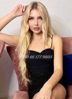 🦋SASHA Super Blond🦋 - escort in Dubai Photo 2 of 11