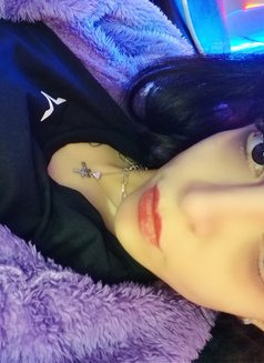 Sasha - escort in Beirut Photo 3 of 6