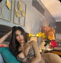 IRINA - Acompañantes transexual in Hong Kong Photo 2 of 7
