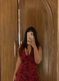 Sashaya - escort in Colombo Photo 1 of 2